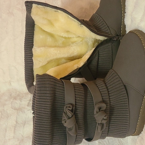 🦋 [ DREAM PAIRS ] BOOTS 👢 - Picture 4 of 4